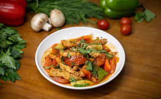 Курица с овощами