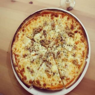 Pizza Cabrese (32 A 33 Cm. Aprox.)