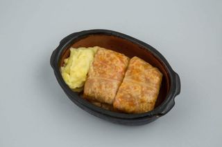 Sarma 2 komada, prilog pire