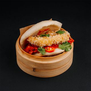 Bao z Halloumi