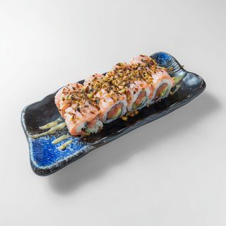 Uramaki flambé