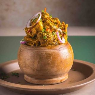 Nkwobi (Boneless) + Pet Drink or water