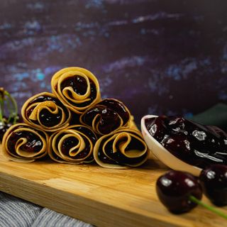 Palačinke s višnjom i Coca-Cola