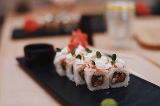 Рол Білий дракон (245г)