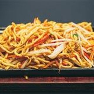 160. Spaghetti udon con verdure