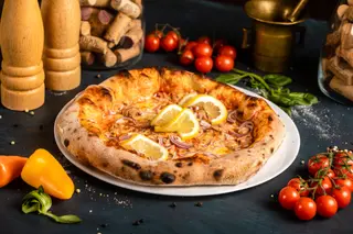 Pizza Tonno e Cipolla Ø30cm