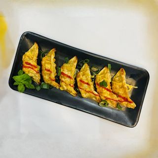 37. Age Gyoza (6 Uds.)
