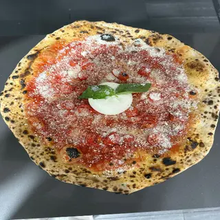 Pizza burratina 2.0 (36 x 36 cm.)