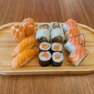m24. Sushi Misto
