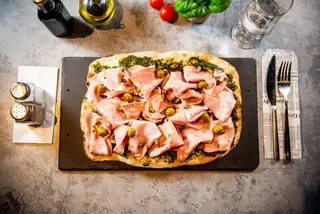 Pinsa Mortadella