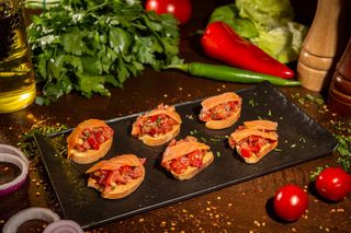 Bruschete cu somon