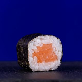 Makis Salmón 8 un.