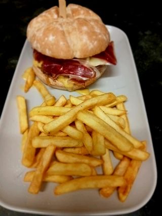 Hamburguesa Cuélebre