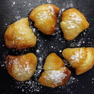 Sfogliatella Calda (dulce)