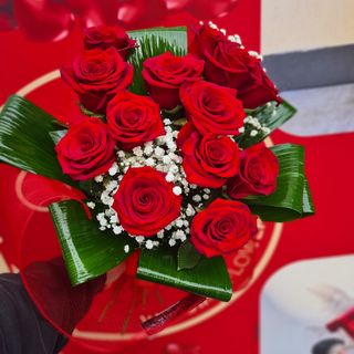 Bouquet di rose tradizionali 