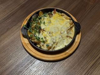 Пательня з куркою та овочами (500g)