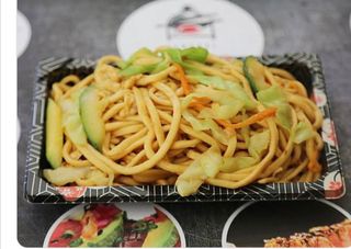 64. Massa Fina com Vegetais e Ovo