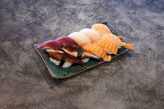 Nigiri mix (8 uds.)