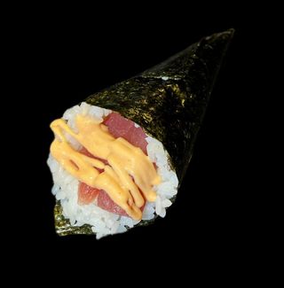 163.TEMAKI SPICY MAGURO