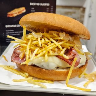 Hamburguesa La Synera