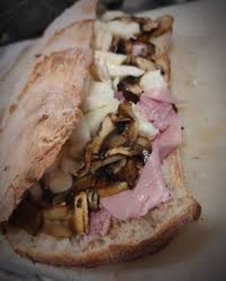 Panuozzo con cotto e funghi