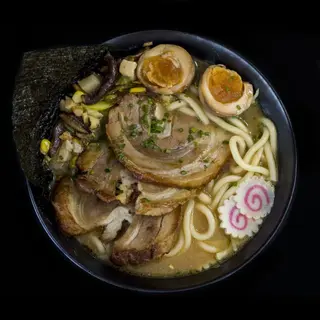 TONKOTSU RAMEN