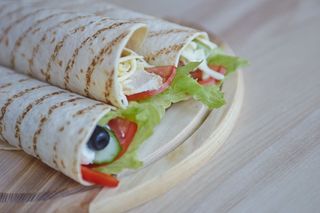 Фрешрол овочевий (180г)