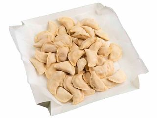 Напівфабрикати Вареники з картоплею і білими грибами 0,5 кг (500g)