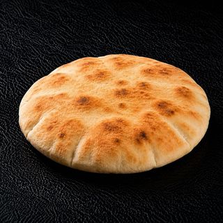 Pita fatta a mano