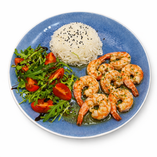 Креветки тигрові з салатом та гарніром