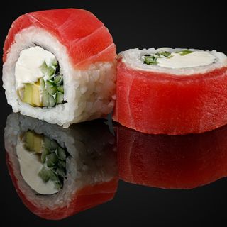 Філадельфія з тунцем (290г)