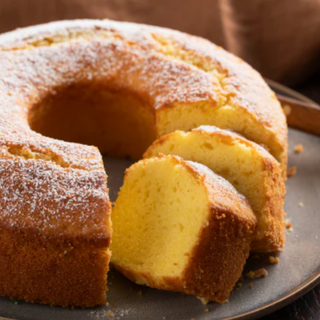 Ciambellone allo yogurt 