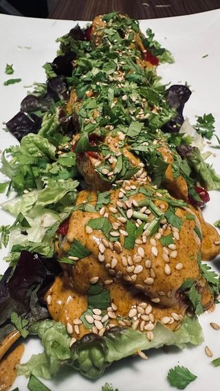 Minihamburguesas hot en salsa de chipotle 