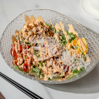 Ensalada De Pato Crispy Y Naranja