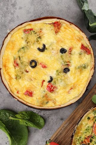 Кіш з куркою та овочами. Продукт морожений