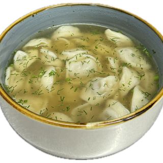 Пельмени с бульоном