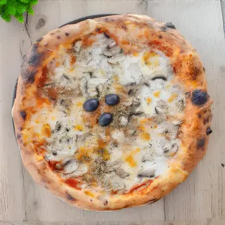 Capriciossa pizza 28cm + Pepsi 0.33l