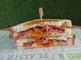 Sándwich Sencillo
