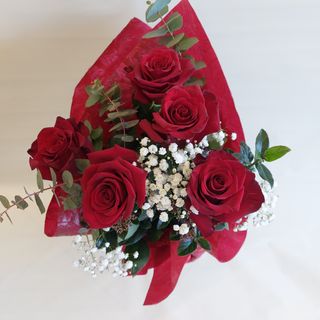 5 rose rosse