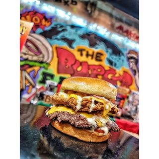 Double Crispy Chicken & Beef Slider 300Gr