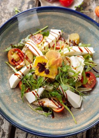 Фирменный салат с Фета