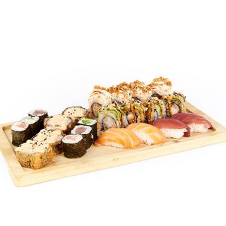 Twenty Two Box (22 Pzs.)