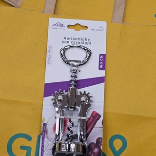 Apribottiglie con cavatappi