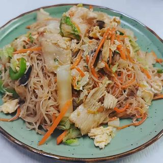 #33B Fideos Con Pollo