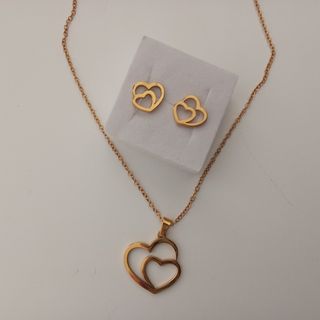 Brincos e colar em aço inoxidável 