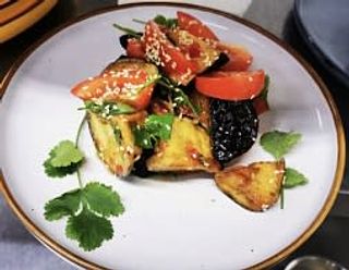 Салат из воздушных баклажанов по-азиатски 