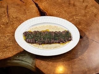 Стейк мясника з Гірчичним соусом (290г)