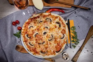 Pizza Funghi