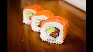 Lemon Salmon Roll - 8 Pcs
