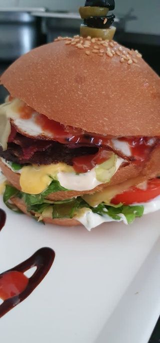 Zlatan Burger